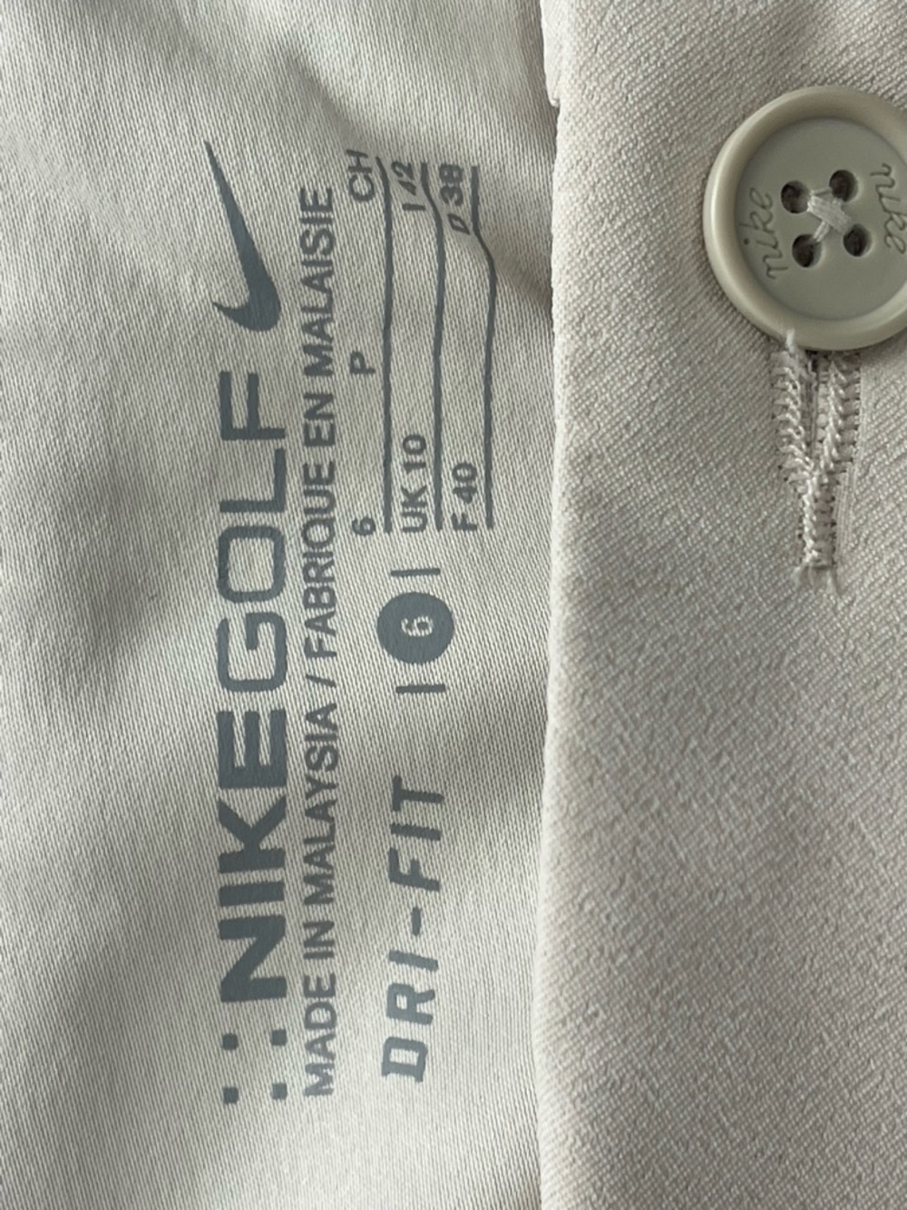 Nike Golf Dri-FIT Bermuda Shorts Women’s Khaki Size 6 - Picture 9 of 14